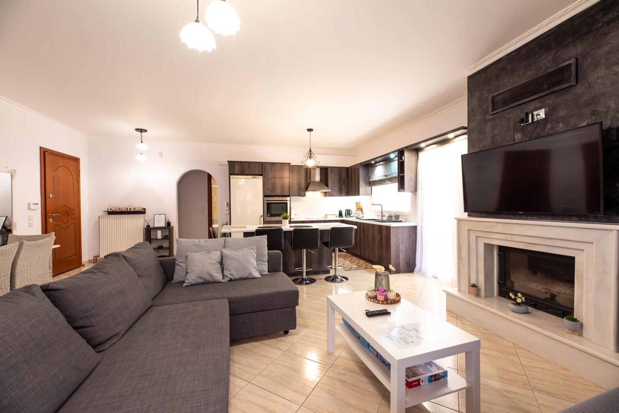 Sea And Airport Apartment Artemida  Bagian luar foto